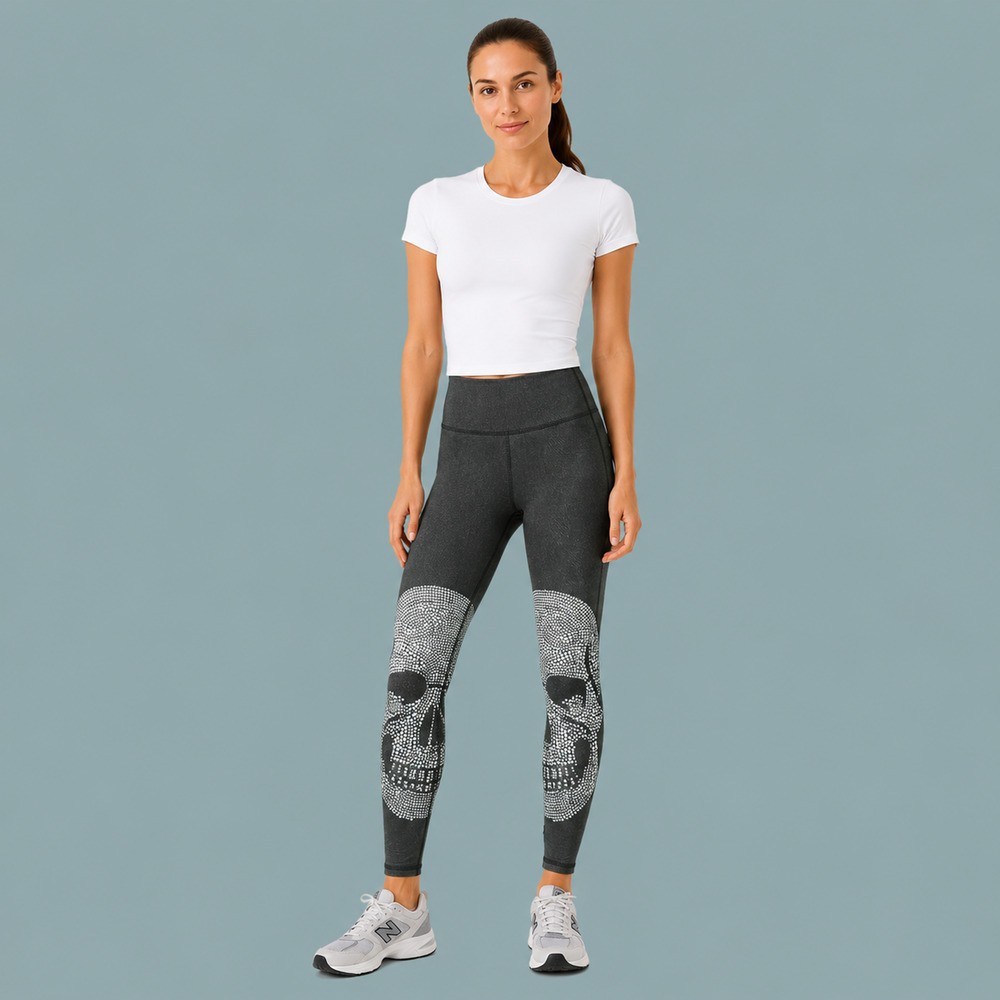Terez Size Small S Black Skull Studded Print 7/8 Length Pull On Active Leggings